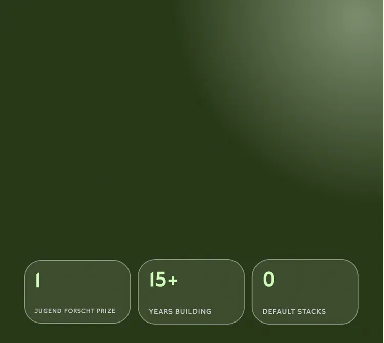 Three box-like fields on a green background. The first field shows the number 1 with the text 'Jugend forscht Prize'. The second field shows '15+' and 'Years Building'. The third field shows 0 with 'Default Stacks'.